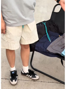 กางเกงขาสั้นผู้ชาย Cleanfit แห้งเร็ว กางเกงขาสั้นชายหาดแบบบาง กางเกงขายาวลำลองสไตล์อเมริกัน 5 นิ้ว กางเกงขายาวลำลองฤดูร้อน