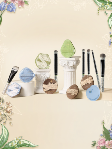AMORTALS | Ultra-Soft Puff Powder Makeup Brush