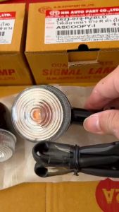 ไฟเลี้ยวหน้า scoopy i ไฟเลี้ยว SCOOPYi รุ่นเเรก ขาไฟเลี้ยวสีดำ-ฝาใส Honda SCOOPYi รุ่นเเรก