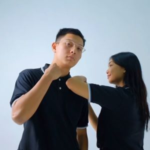 ORCA Semi Kemeja Posh Pique Polo Hitam: Elevasi Gaya Anda