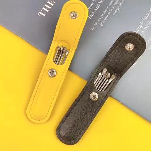 Korek Kuping Set 6 IN1 Plus Pouch Earpick Alat Pembersih Kotoran Telinga Bahan Stainless Steel Anti Karat