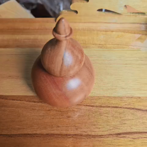 Lọ đựng tăm gỗ hương nguyên khối hình hồ lô