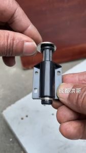 Magnet Pintu Lemari Dobel/Magnet Push Open Single Double Lemari Kaca Buffet