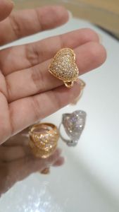 Cincin Mewah Besar Fatimah Kristal Cyrstal Titanium 22K (Emas)