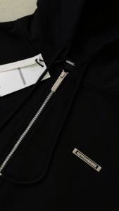 Nhập LAZFASHION88 giảm 20% đơn 149k - Áo Khoác Hoodie DAPPERANDMORE Metal Zipped Vải Nỉ Chân Cua 100% Cotton Phối Tag Kim Loại - Black