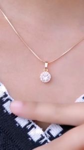 La Vienne - Xella - Kalung Titanium Wanita Anti Karat - Perhiasan Perempuan Mewah Elegan