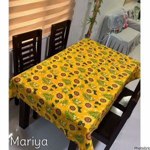 Table Cloth Sunflower Design Washable 4/6/8 Seater