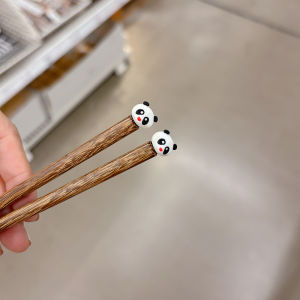 Cartoon Wooden Chopsticks Unpainted Animal Design for Toddlers Kindergarten Childrens Tableware Practice Chopsticks 18cm