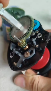 จารบีรอกตกปลาแบบใหม่ยึดเกาะได้ดี