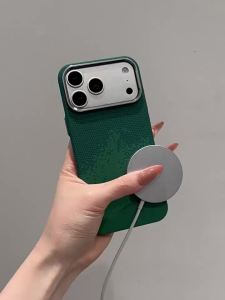 Matte Carbon Fiber Kevlar Texture PC For Magsafe Phone Case For iPhone 17 Air 16 15 14 13 12 Pro Max Magnetic Metal Bumper Cover