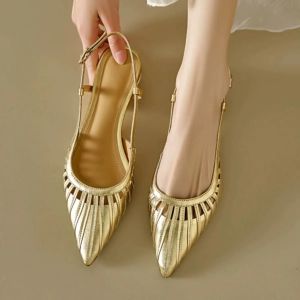 รองเท้าแตะสำหรับผู้หญิงรองเท้าแตะสายจูงผ้าถักหนังแท้ขนาด35-40