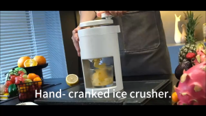 Portable Shaved ice household small commercial stall continuous machine in summer sand ice machine manual hail ice machine hand ice breaker