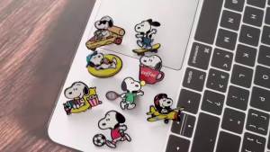 Bandai | 7Pcs Snoopy Enamel Pin Set Cartoon Charlie Brown Woodstock Brooch Lapel Pins for Backpack Clothes Badge Cute Fans Gift