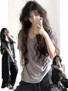 Áo Thun Tay Ngắn Cổ Chữ V Màu Xám Cổ Điển Mỹ Cho Nữ Mùa Hè Áo Thun Thoải Mái Ngọt Ngào Mát Mẻ Phong Cách Ngọt Ngào Mát Mẻ