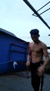 เครื่องดื่มลูกบอลชกมวย ออกกำลังกาย ฝึกสมาธิ ระบบ Reflex ball Boxing พร้อมสายรัดสวมหัว ยืดหยุ่นได้ดี สำหรับการฝึกชกมวย 1 ชิ้น