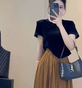Korean Fashion Short Top T-shirt Womens High Waist Pleated Mini Skirt Two-Piece Set Summer New Style Elegant Feeling