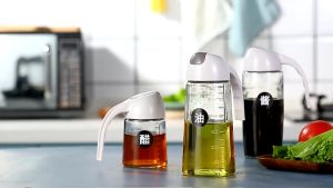 เหยือกใส่น้ำมัน แก้วหนา ฝาเปิด-ปิดอัตโนมัติ 300ml และ 630ml ขวดใส่น้ำมัน 630ml