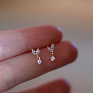 ANENJERY Butterfly Stud Earrings for Women Cute Delicate Jewelry Girls Gift Wholesale Pendientes mujer