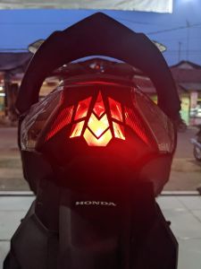 STICKER STOPLAMP BEAT NEW DELUXE/STREET 2020