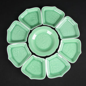 Modern Chinese Ceramic Dining Set Dragon Well Green Porcelain Hotel Quality 9-Piece Dinnerware Plate for Housewarming Gifts
