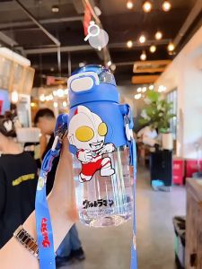 [𝓛𝓲𝓶𝓮𝓲.𝓢𝓽𝓸𝓻𝓮] Bình nước 2in1 icon 3D ống hút tu miệng nhựa Tritan cao cấp siêu nhân Ultraman 600ml cho trẻ em ZOA039