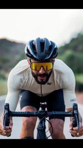 Road Cycling Helmet for Men and Women Lightweight Integral Pneumatic Mountain Bike Racing Helmet