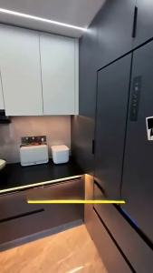 Kitchen Cleaner Spray Cleaning Grease Stain Remover Grime Oil Cleaner Kitchen Cleaners Pencuci Buih Dapur 油污清洁剂