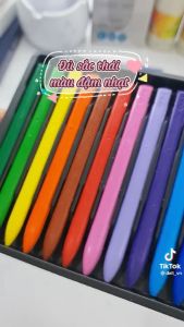 Bộ 36 Bút màu sáp DELI 100% hữu cơ tự nhiên an toàn cho bé tập vẽ -   Không Dính Tay - Tập Vẽ Tranh Tô Màu Mỹ Thuật Học Sinh Trẻ Nhỏ