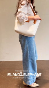 ISLAND ELEPHANT Tote Bag for Women - Lightweight Shopper Bag with Zipper