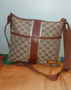 Tas preloved sling pria