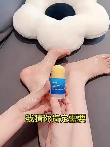 ZZD SG Local seller 40g Vaseline Hand Foot Cream Anti-Drying Moisturizing Stick Smoothing Anti Crackling Calluses Remover Fade Fine Line Hydrating Hand Foot Cream Suitable for moisturizing dry skin
