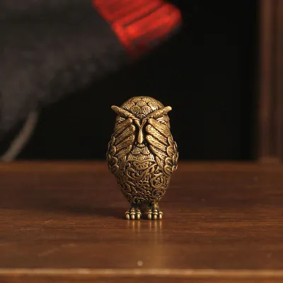 HOT! 1Pcs Bookshelf Decoration Vintage Brass Owl Statue Ear Covering Animal Sculpture Desktop Home Office Ornament Unique Gift