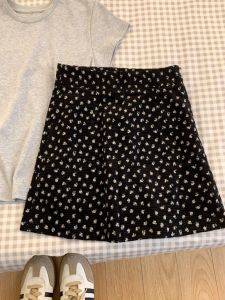 Floral Print A-Line Mini Skirt Womens plus Size High Waist Slimming Hip Covering Short Skirts Summer Commute Korean Style