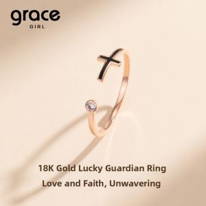 Grace Girl | 18K Gold Cross Clover Ring