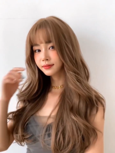 [SG] Premium Womens Long Wavy Curly Wig – Trendy Manga Bangs Fluffy & Voluminous Natural Full Head Wig