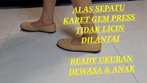 Sepatu kasual slip on wanita couple ibu anak perempuan murah berkualitas terbaru 2023 kekinian viral
