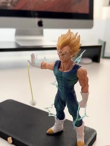 NIKOLATOY | Dragon Ball Anime Themed Z Super Saiyan Vegita Night Light