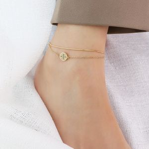 Lắc chân titan nữ mặt hoa văn dây 2 lớp cá tính sáng màu không đen gỉ