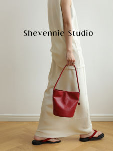Shevennie Leather Bucket Bag Womens Single Shoulder Tote Bag Commuter Handbag Stylish Trendy Element Pure Color Casual