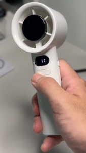 พัดลมมือถือขนาดเล็ก 120 สปีด พัดลมมือถือความเร็วสูงสำหรับกลางแจ้ง จอแสดงผลดิจิตอล พัดลมเทอร์โบทรงพลังสุดพกพา