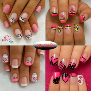 Bộ 4 Gói/96 Móng Tay Giả Ngắn Hình Vuông Màu Đen Trắng Cổ Điển Với Họa Tiết Nơ Và Trái Tim Dùng Cho Tiệc Tùng