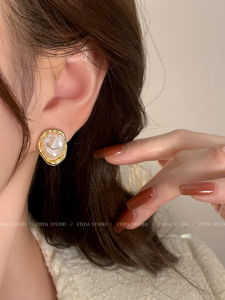 ต่างหูไข่มุกสไตล์บาร็อคสไตล์ฝรั่งเศสย้อนยุค ต่างหูทรงกลมเล็ก ดีไซน์พิเศษ ต่างหูรูปทรงเรขาคณิต เครื่องประดับแฟชั่นสำหรับผู้หญิง