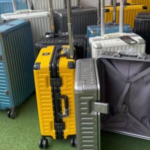 999 กระเป๋าเดินทางล้อลาก อลูมิเนียม แข็งแรงทนทาน ล้อหมุน360องศา มี 3 ขนาด