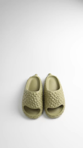 Marco Rocco รองเท้าแตะผู้หญิงแฟชั่น EVAกันลื่น พื้นนุ่ม น้ำหนักเบา รองเท้าเพื่อสุขภาพแบบสวมใส่ในบ้าน MR8030