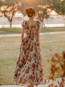 Elegant French Design Rouje Kora ชุดสตรี High End พิมพ์ดอกชบาฤดูร้อนใหม่มาถึงกระโปรงยาวกระชับสัดส่วน