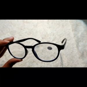 FREE KOTAK - Kacamata Baca Plus Blueray Anti Radiasi ( ukuran +100 s.d +3.00 ) Pria Wanita Korean Style Reading Glasses Antiradiasi Dewasa Bisa COD Kacamata Plus Untuk Baca Jarak Dekat Bingkai Hitam Oval