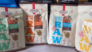 Primal kibble in the Raw Thức ăn chó cao cấp sản xuất tại Mỹ (túi 680g)