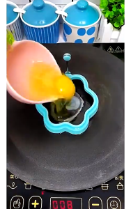 Cetakan Telur Silikon Anti Panas Dan Anti Lengket / Cetakan Telur Ceplok / Cetakan Motif Lucu