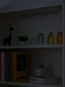 Intelligent Ultra-thin Cat Eye Hill Corrugated Light Strip Rechargeable Cabinet Light LED human Body Induction Small Night Light