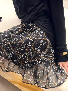 French Floral Print High Waist A-Line Mini Skirt Womens Summer New Style Textured Lace Trim Half-length Skirts Anti-aging